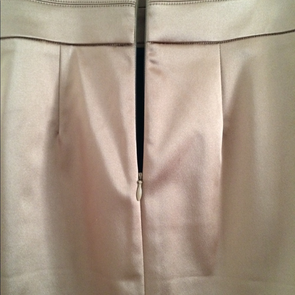 Bebe gold pencil skirt size 0 - Picture 4 of 15